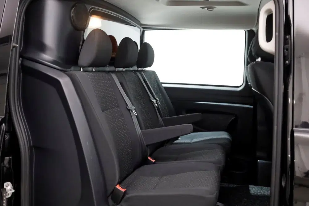 Mercedes-Benz Vito 116 CDI 163pk 9G Automaat Lang D.C. 4x4 Z uit 2022, foto 5