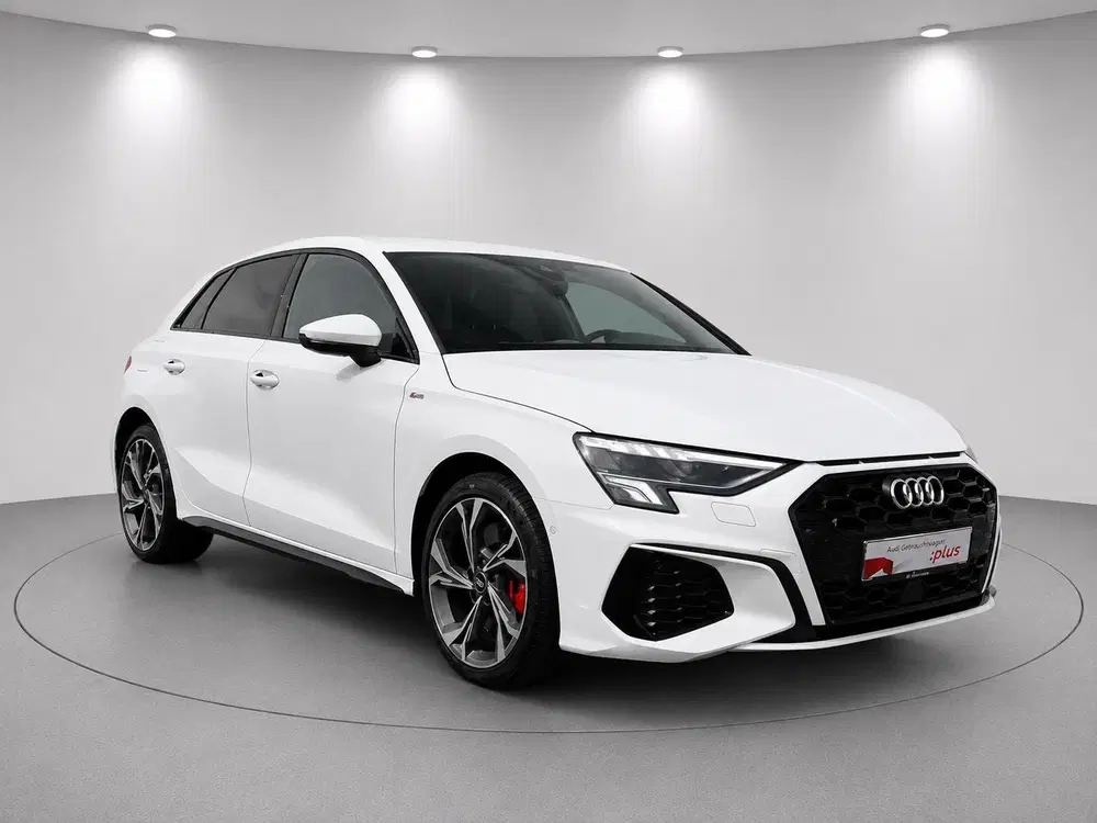Audi A3 45 TFSI e S line S Edition B&O Camera ACC uit 2022, foto 4