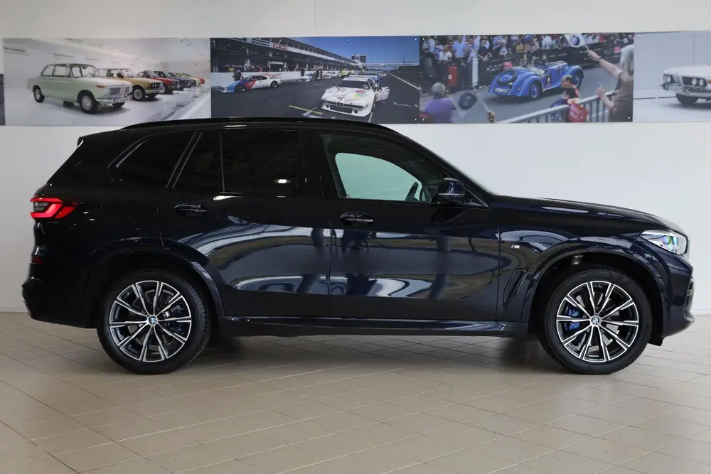 BMW X5 xDrive40i High Executive uit 2021, foto 3