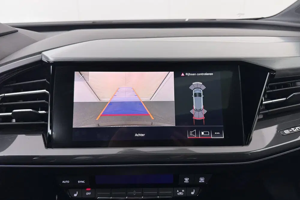 Audi Q4 e-tron 40 S-Line Competition 77 kWh Warmtepomp 90 uit 2021, foto 18