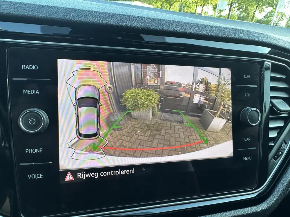 Volkswagen T-Roc 1.5 TSI Sport CARPLAY/CAMERA/ACC *ALL-IN PR uit 2021, foto 20