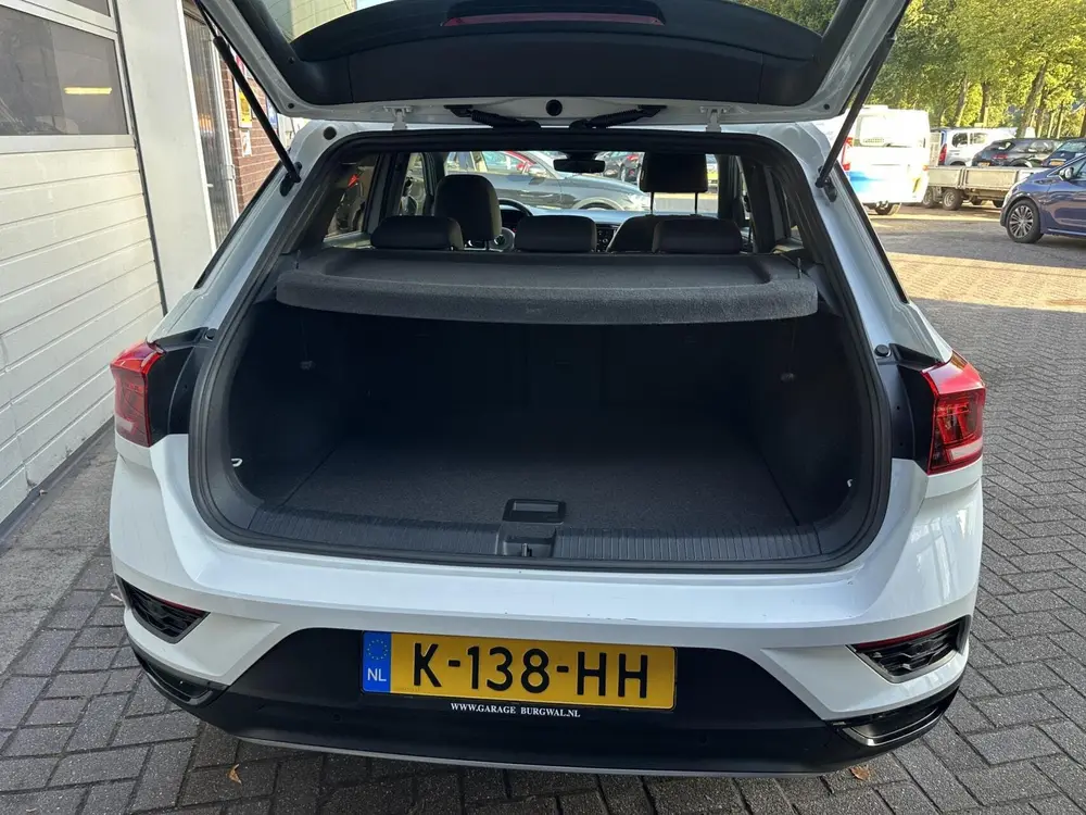 Volkswagen T-Roc 1.5 TSI Sport CARPLAY/CAMERA/ACC *ALL-IN PR uit 2021, foto 9