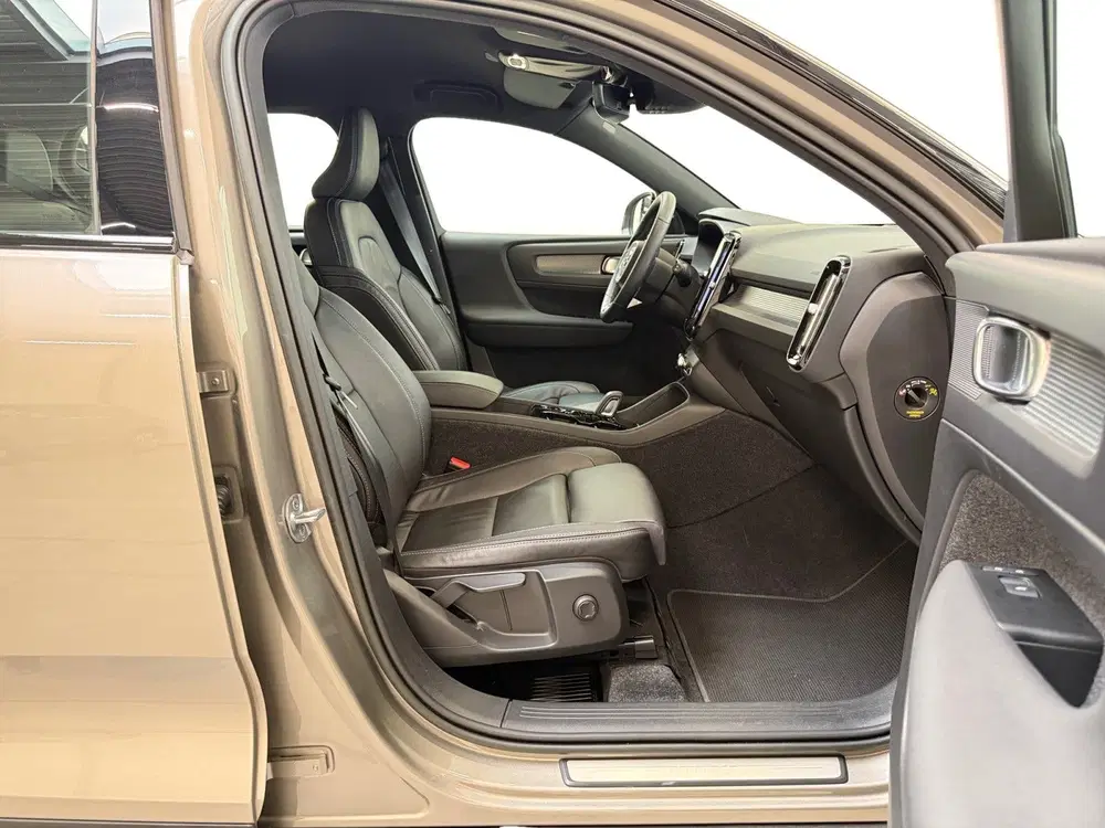 Volvo XC40 1.5 T4 Recharge R-Design I Leder I Elek. A uit 2022, foto 18