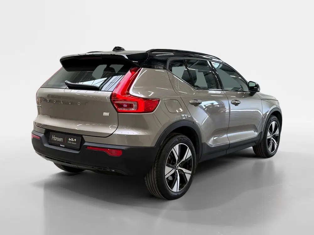 Volvo XC40 1.5 T4 Recharge R-Design I Leder I Elek. A uit 2022, foto 2
