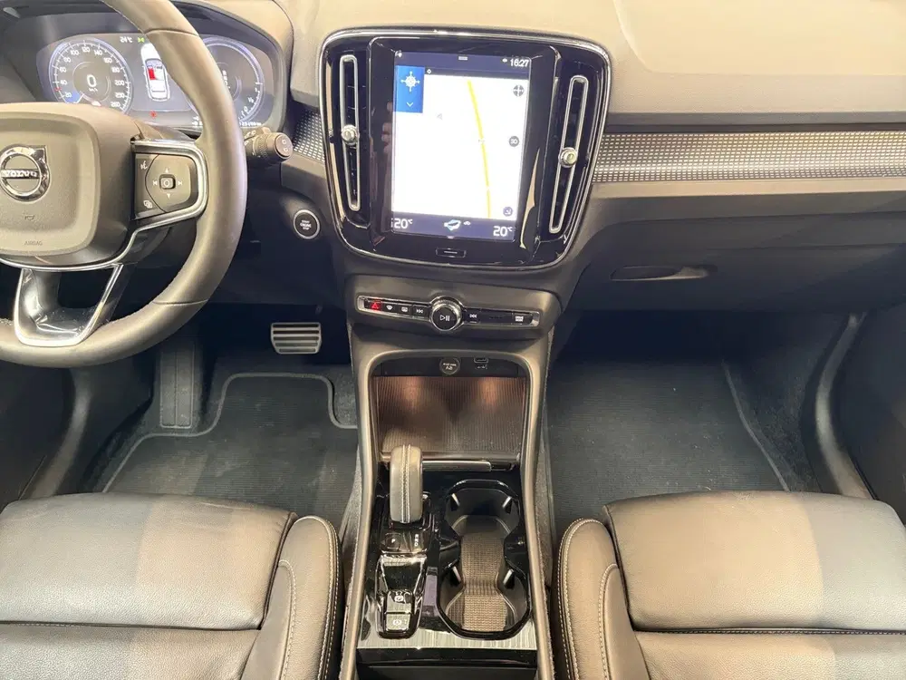 Volvo XC40 1.5 T4 Recharge R-Design I Leder I Elek. A uit 2022, foto 8