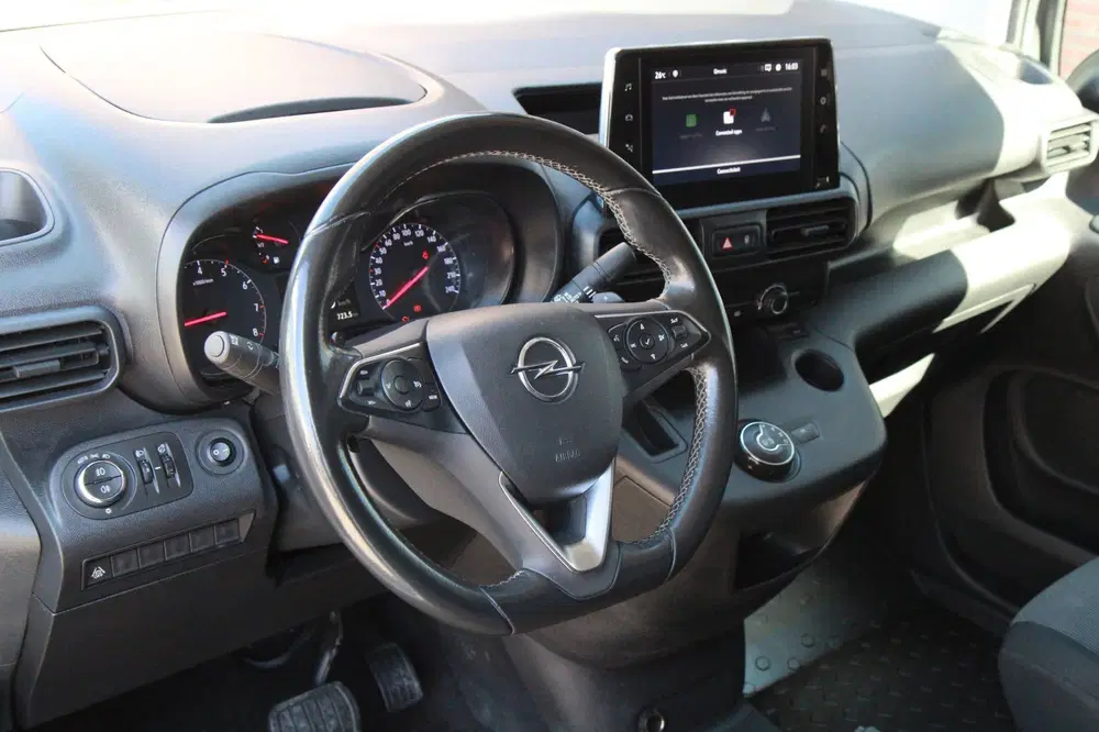 Opel Combo 1.5D L1H1 Edition 131PK uit 2021, foto 15
