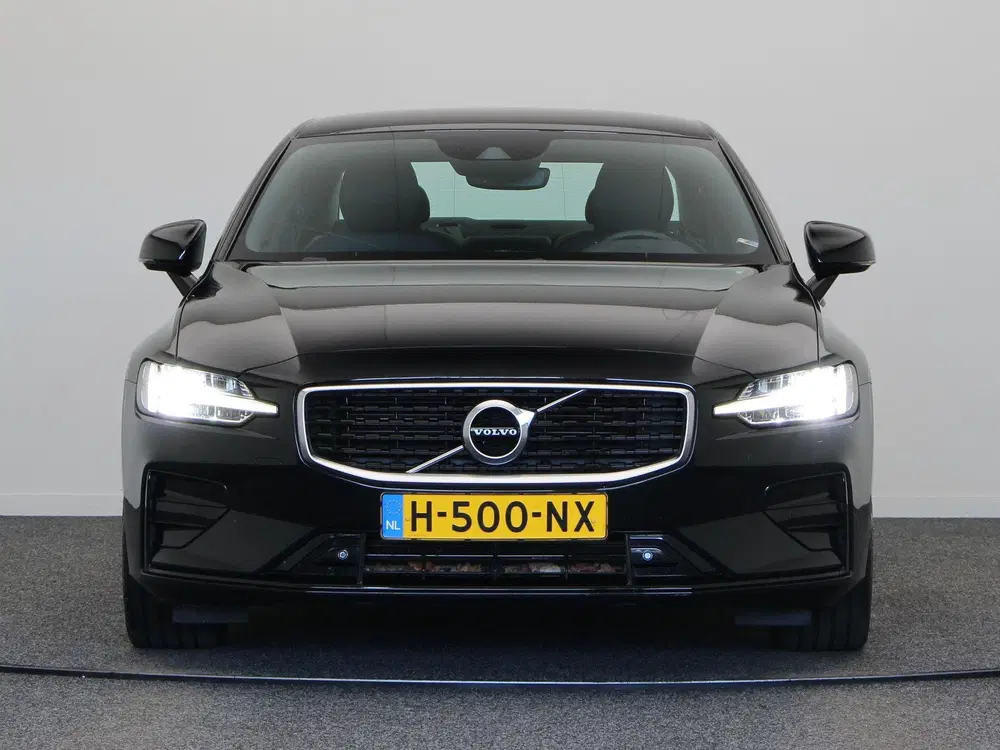 Volvo S60 2.0 T4 R-Design uit 2020, foto 5