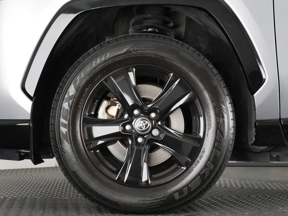 Toyota RAV 4 2.5 HYBRID BI-TONE BLACKSTYLE GARANTIE 9-2 uit 2020, foto 19
