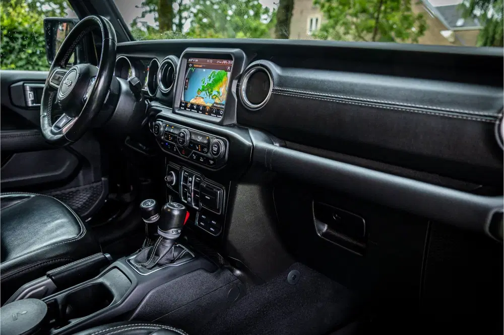 Jeep Wrangler 4xe 380 Sahara Adaptive Cruise Alpin uit 2022, foto 13