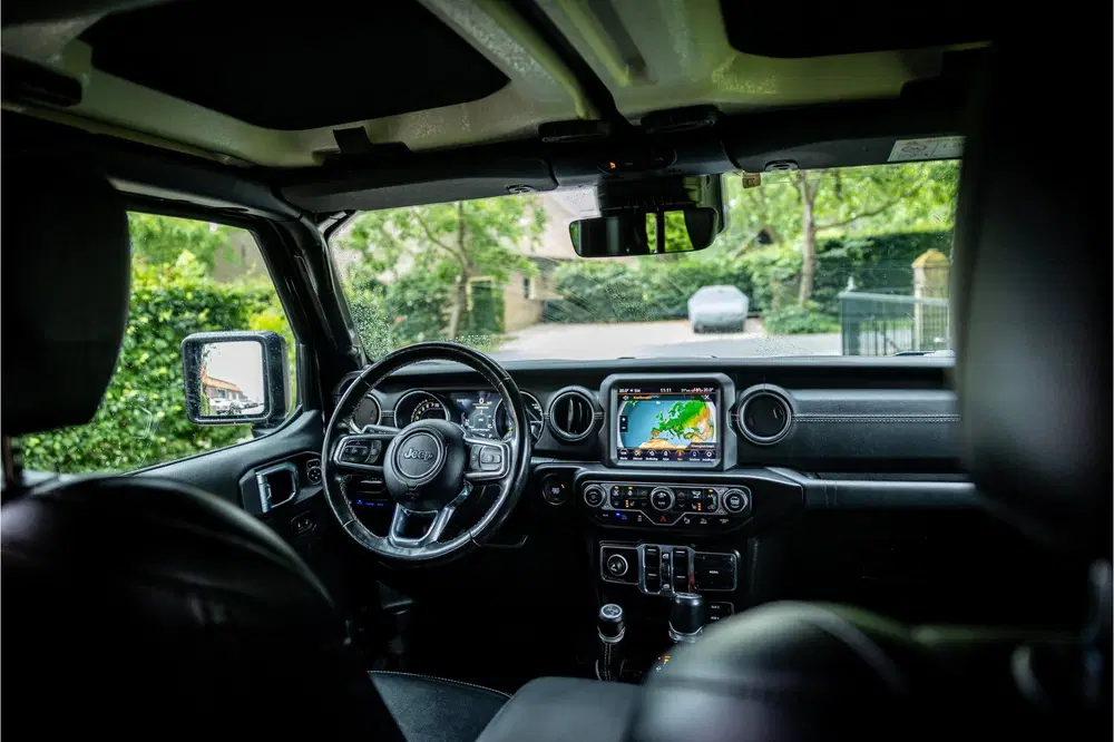 Jeep Wrangler 4xe 380 Sahara Adaptive Cruise Alpin uit 2022, foto 18