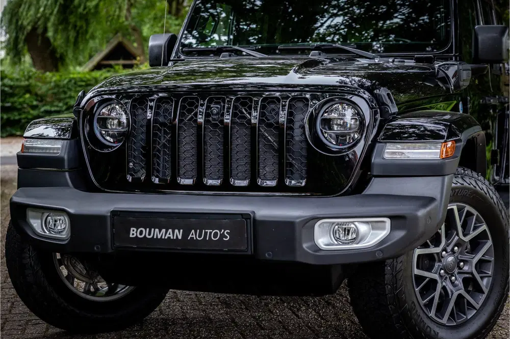 Jeep Wrangler 4xe 380 Sahara Adaptive Cruise Alpin uit 2022, foto 2