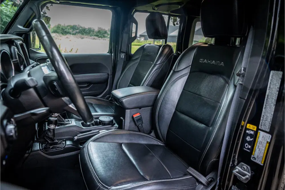 Jeep Wrangler 4xe 380 Sahara Adaptive Cruise Alpin uit 2022, foto 6