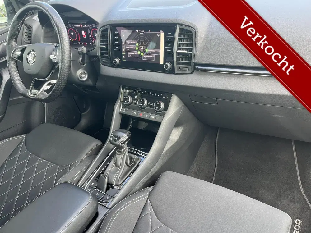 Skoda Karoq 1.5 TSI ACT Sportline PANO+ACC+KEYLESS NL uit 2021, foto 2