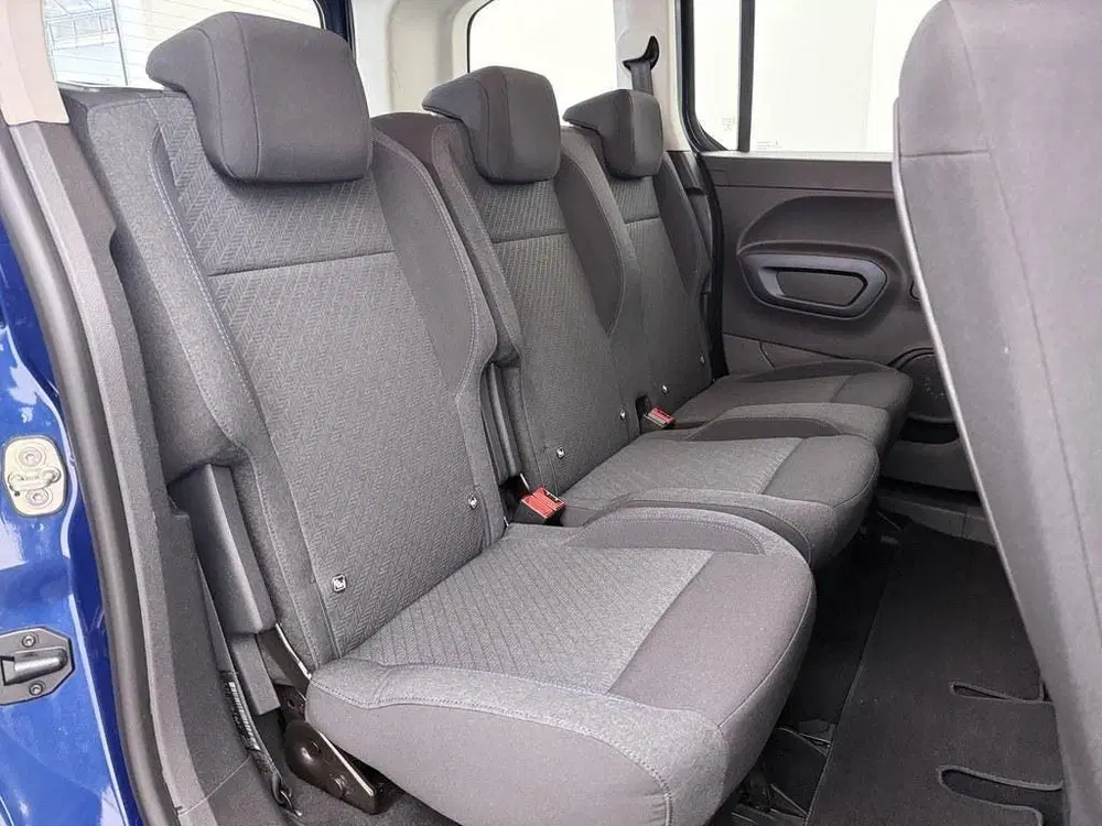 Peugeot Rifter 1.2T 110PK Allure Trekhaak uit 2019, foto 17
