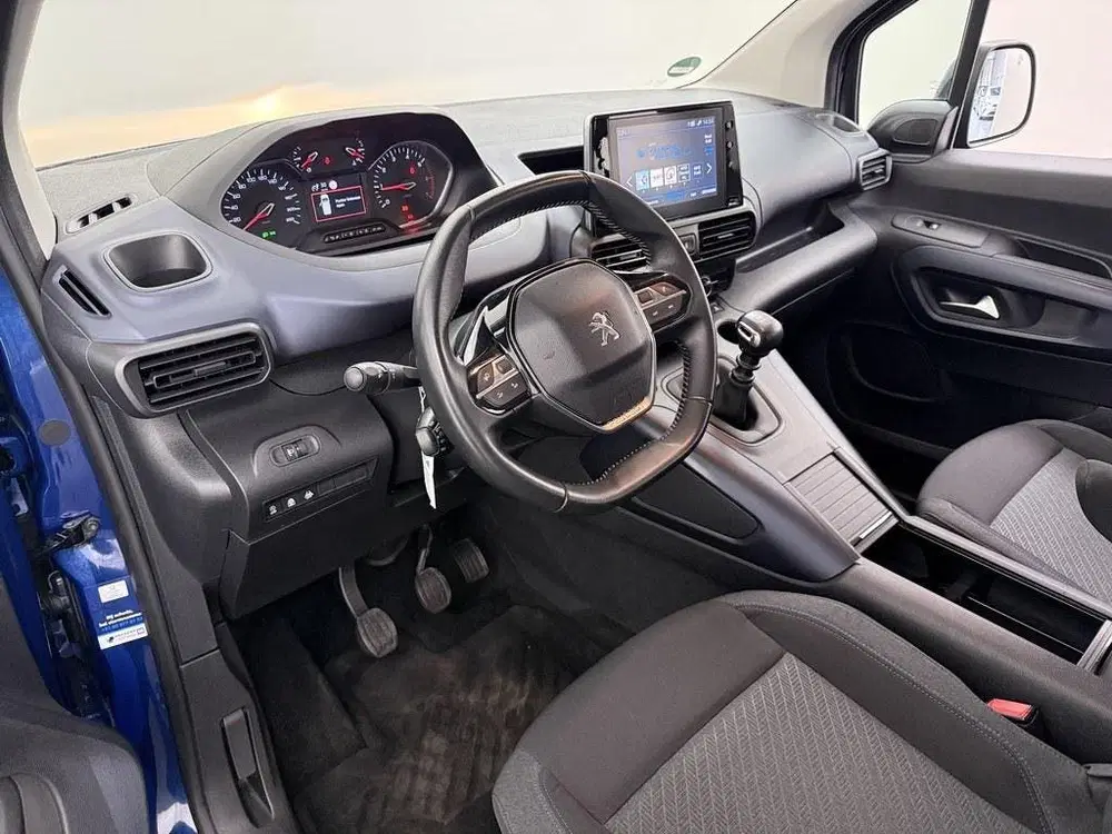 Peugeot Rifter 1.2T 110PK Allure Trekhaak uit 2019, foto 3