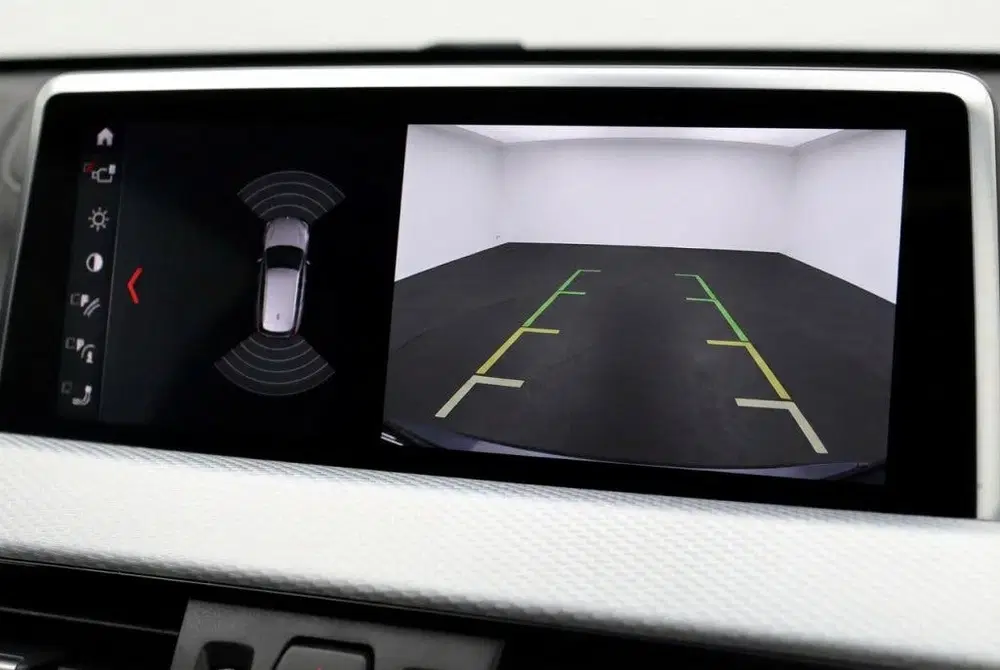 BMW X1 sDrive 20i M Sport Pano l Memory l Trekhaa uit 2022, foto 12