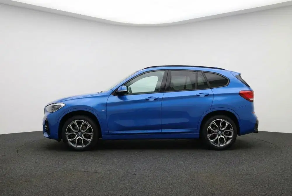 BMW X1 sDrive 20i M Sport Pano l Memory l Trekhaa uit 2022, foto 2