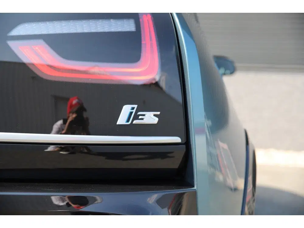 BMW i3 S 184pk Executive 120Ah 42 kWh*Blue Ridge* uit 2020, foto 10