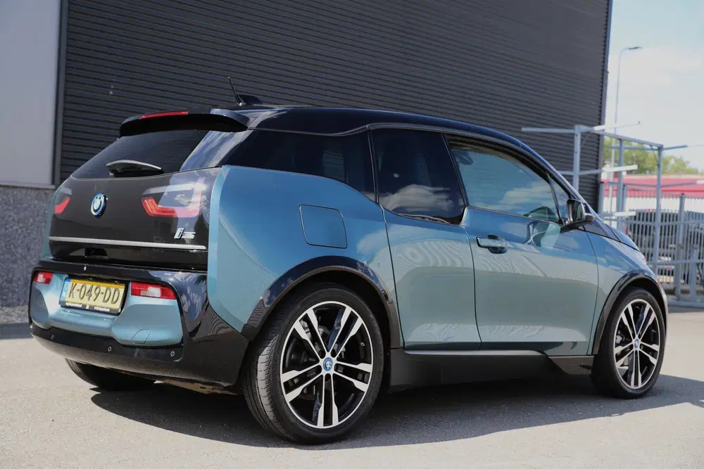BMW i3 S 184pk Executive 120Ah 42 kWh*Blue Ridge* uit 2020, foto 5
