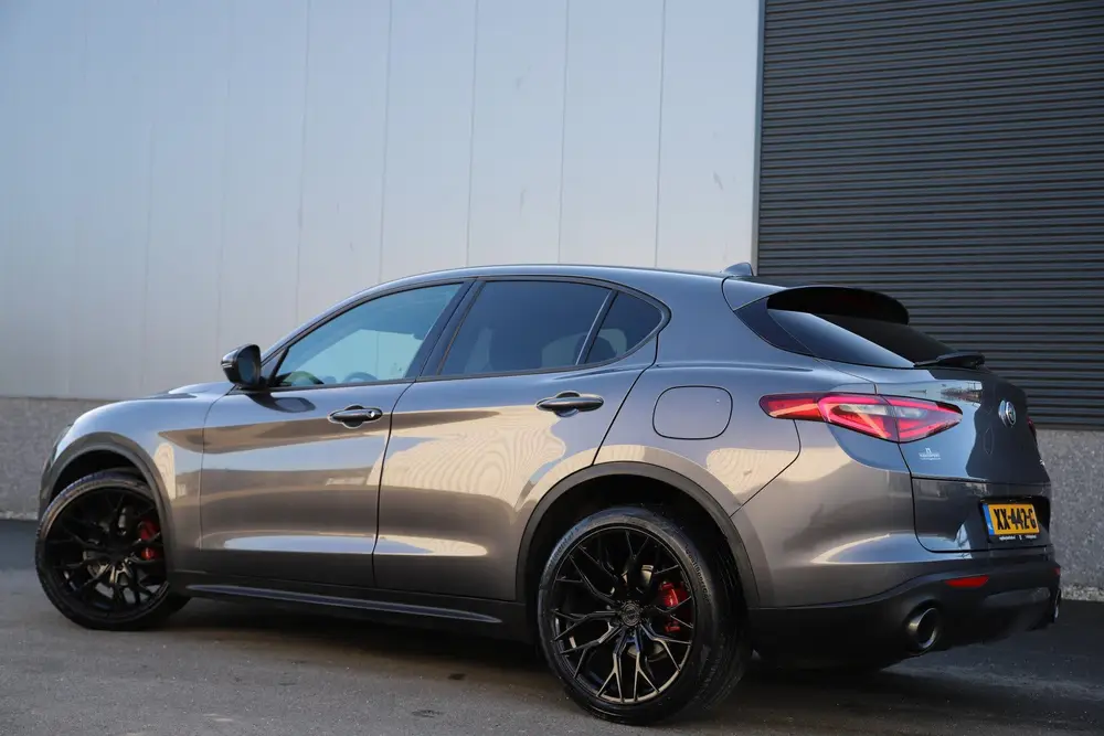 Alfa Romeo Stelvio 2.2JTD 180pk Super/Automaat8/Leder/Trekh/ uit 2019, foto 12
