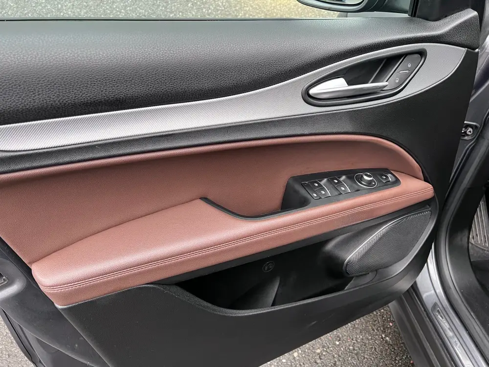 Alfa Romeo Stelvio 2.2JTD 180pk Super/Automaat8/Leder/Trekh/ uit 2019, foto 18