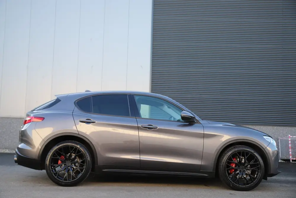 Alfa Romeo Stelvio 2.2JTD 180pk Super/Automaat8/Leder/Trekh/ uit 2019, foto 8