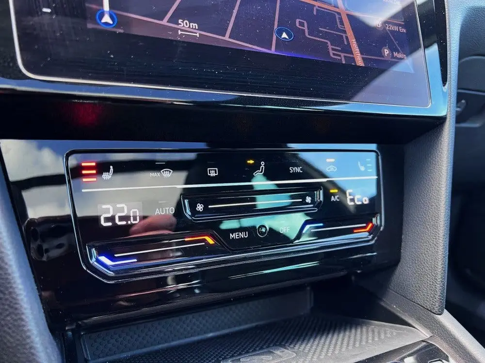 Volkswagen Passat Variant 1.4 TSI 218pk GTE/Leder/Pano/Virtu uit 2020, foto 18