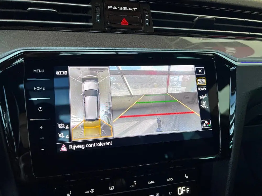 Volkswagen Passat Variant 1.4 TSI 218pk GTE/Leder/Pano/Virtu uit 2020, foto 9