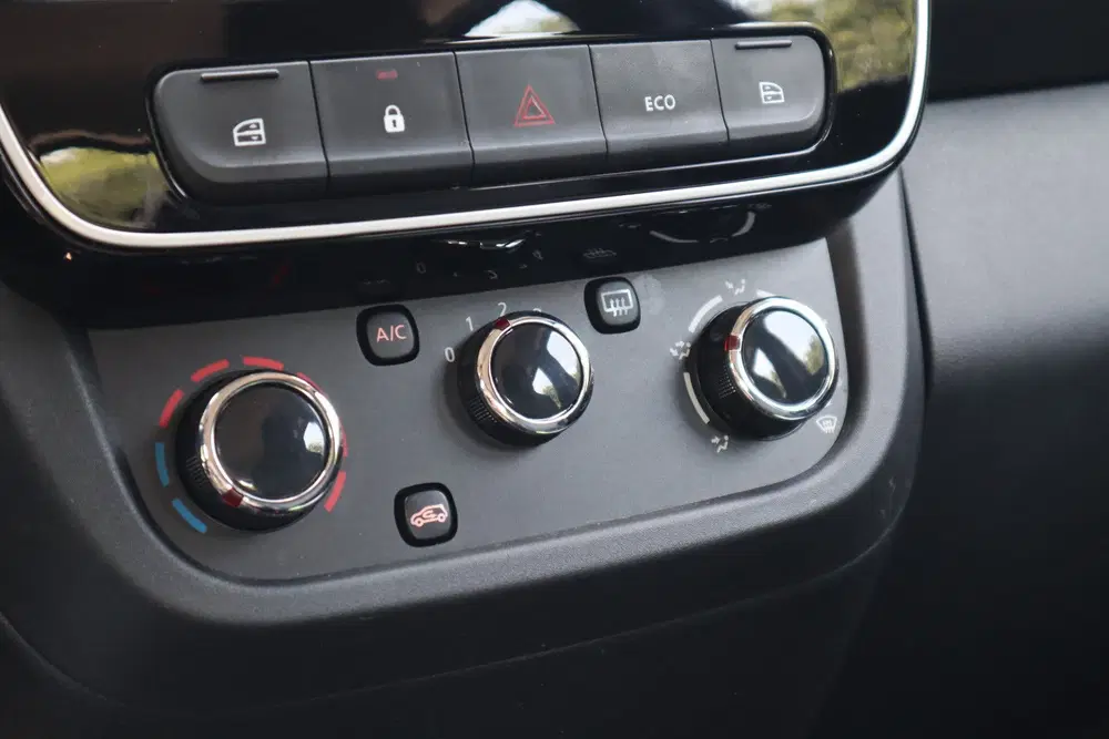 Dacia Spring Expression 27 kWh uit 2024, foto 11