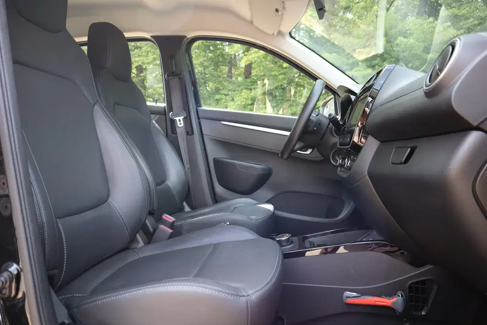 Dacia Spring Expression 27 kWh uit 2024, foto 7