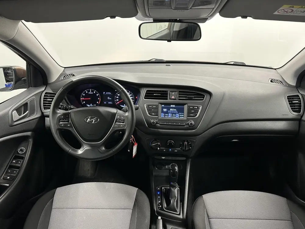 Hyundai I20 1.0 T-GDI Comfort TREKHAAK CRUISE 29000 KM. uit 2019, foto 2