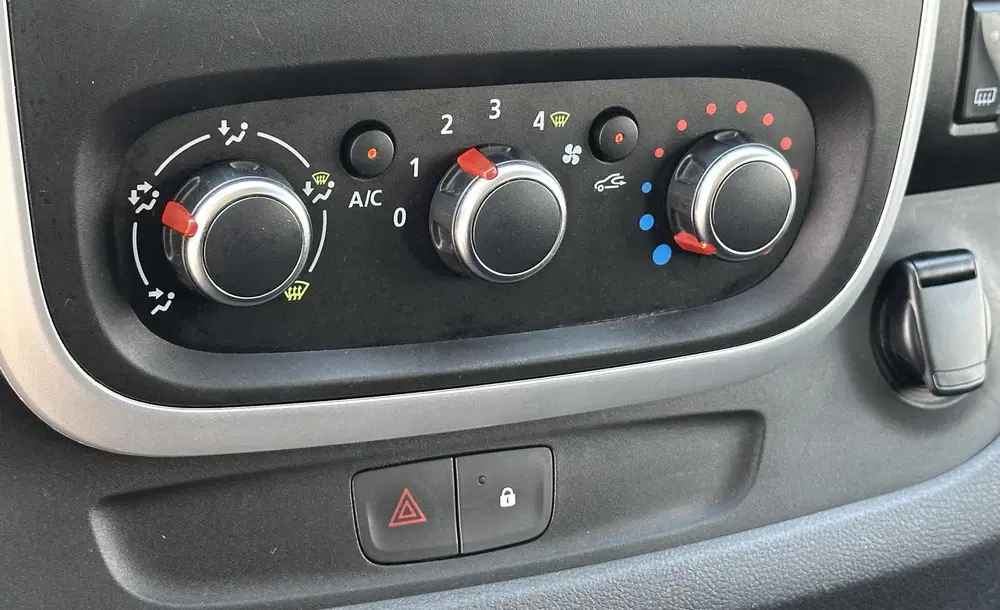 Renault Trafic 2.0 dCi 120pk L2 DC Dubbele cabine uit 2021, foto 13