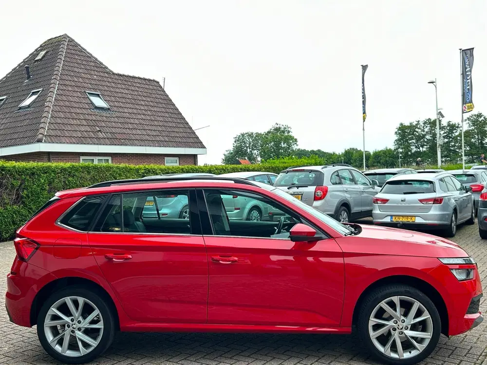 Skoda Kamiq 1.5 TSI ACT Sport Business Panorama App-Co uit 2020, foto 5
