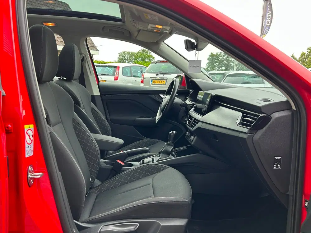 Skoda Kamiq 1.5 TSI ACT Sport Business Panorama App-Co uit 2020, foto 9