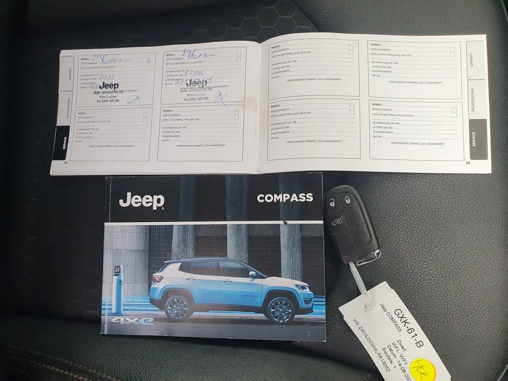 Jeep Compass 4xe 190 Plug-in Hybrid Electric Limited Busines uit 2020, foto 14