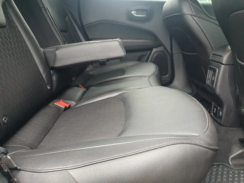 Jeep Compass 4xe 190 Plug-in Hybrid Electric Limited Busines uit 2020, foto 5