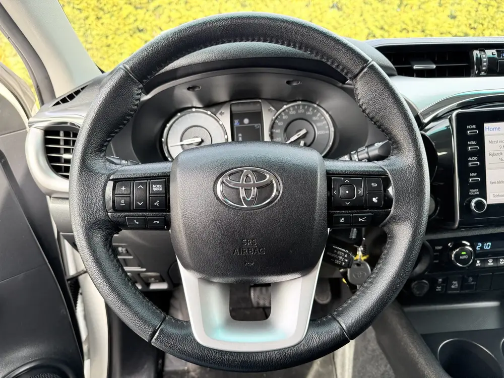 Toyota Hilux 2.4 D-4D AUTOMAAT uit 2021, foto 12