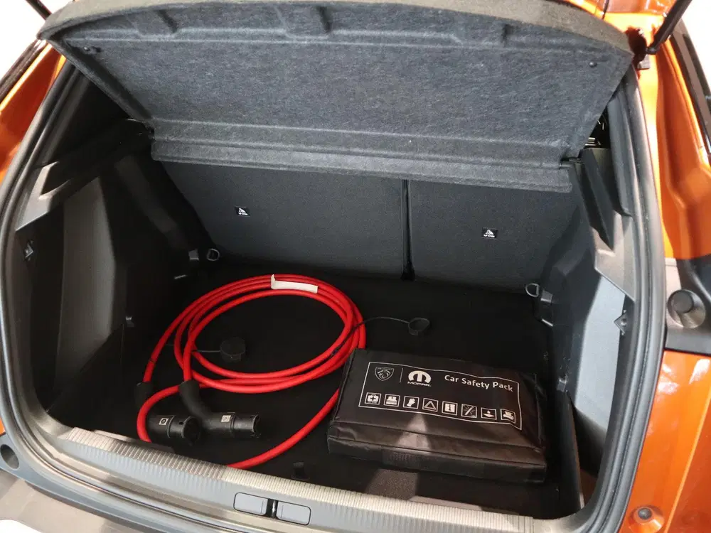 Peugeot 2008 EV Active Pack 50 kWh uit 2023, foto 18