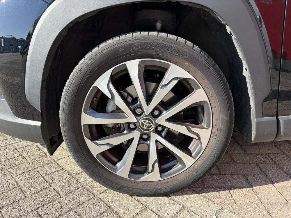 Toyota Corolla Cross 2.0 High Power Hybrid First Edition uit 2022, foto 15