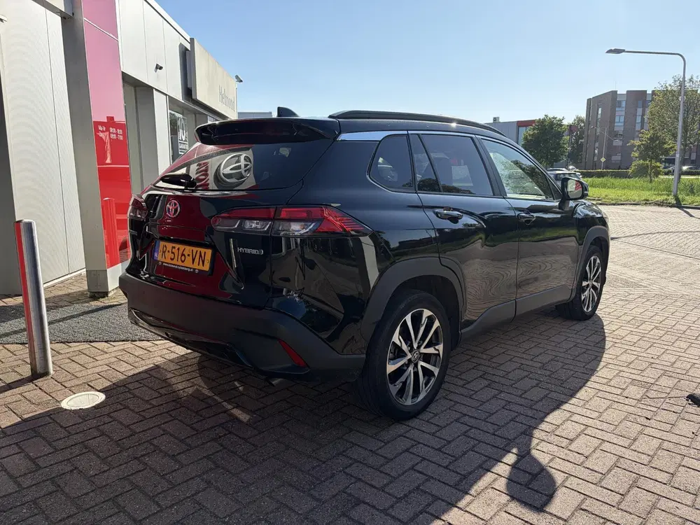 Toyota Corolla Cross 2.0 High Power Hybrid First Edition uit 2022, foto 6