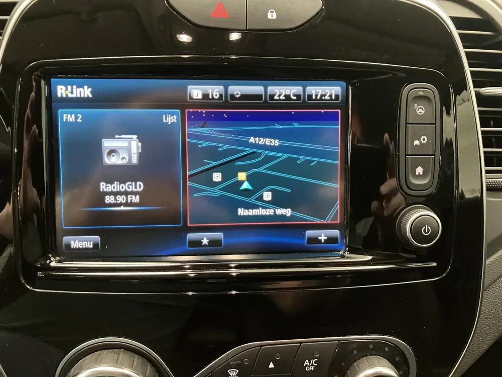Renault Captur 1.3 TCe Intens uit 2019, foto 11