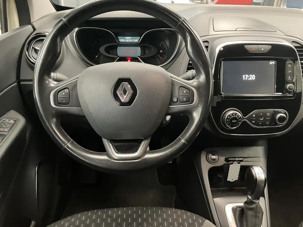 Renault Captur 1.3 TCe Intens uit 2019, foto 2