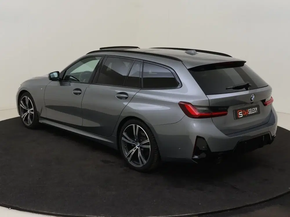 BMW 3-serie 3 Serie Touring 318i M Sport uit 2024, foto 3