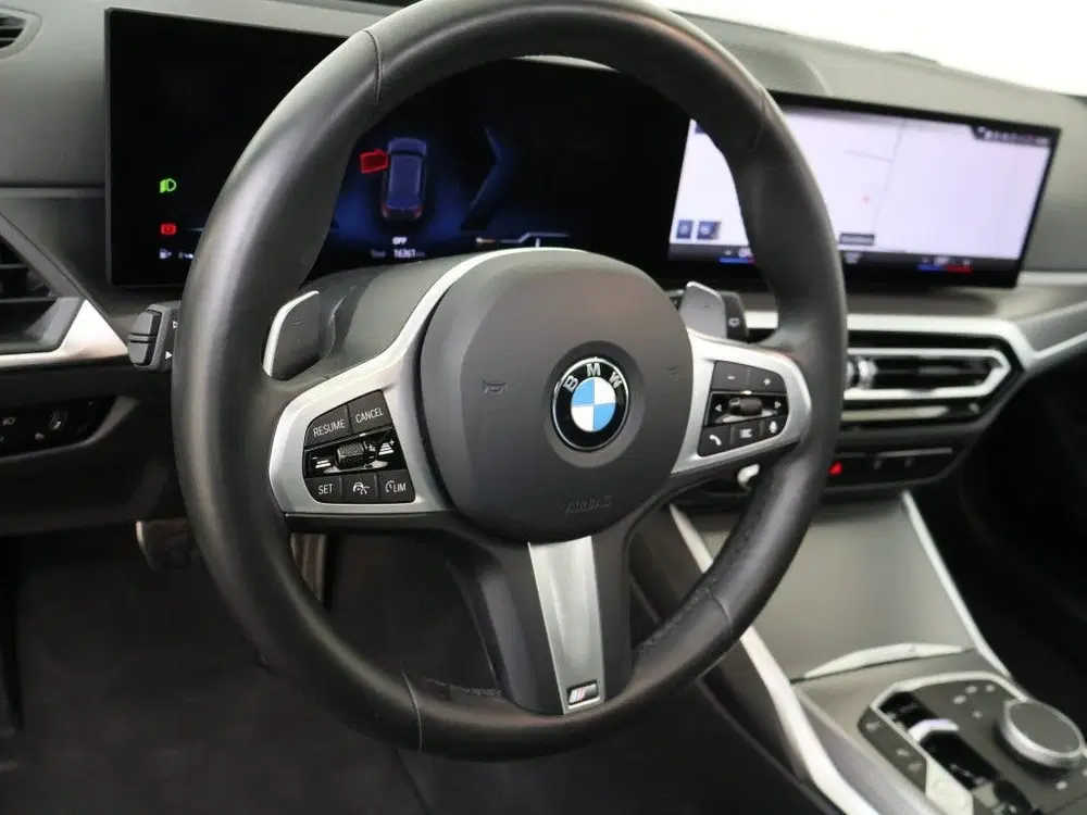 BMW 3-serie 3 Serie Touring 318i M Sport uit 2024, foto 9