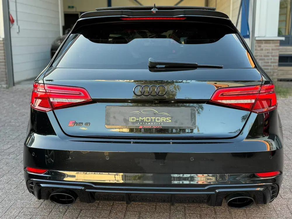 Audi RS3 2.5 TFSI RS 3 quattro 530 PK BTW bomvol uit 2019, foto 12