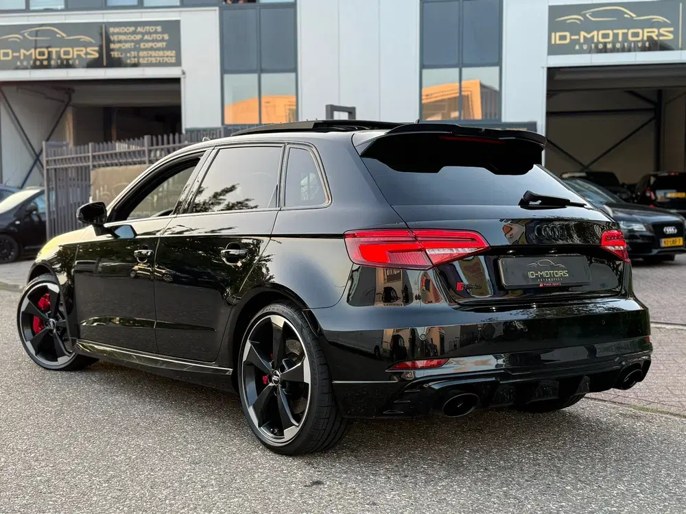 Audi RS3 2.5 TFSI RS 3 quattro 530 PK BTW bomvol uit 2019, foto 2
