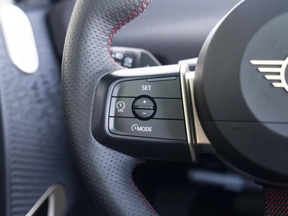 Mini John Cooper Works Cooper SE SoH 95% uit 2024, foto 18