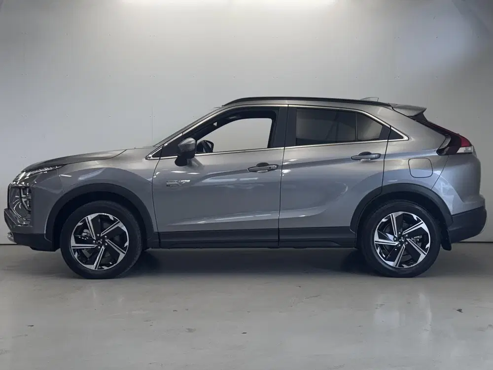 Mitsubishi Eclipse Cross 2.4 PHEV Intense+ uit 2024, foto 3