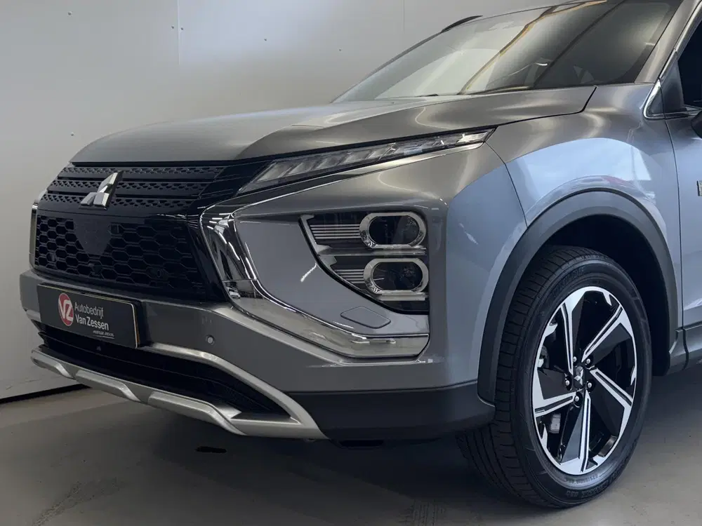 Mitsubishi Eclipse Cross 2.4 PHEV Intense+ uit 2024, foto 4