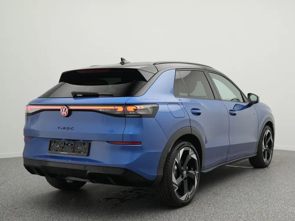 Volkswagen T-Roc 1.5 TSI DSG R-Line 150PK Automaat | Matrix uit 2025, foto 2